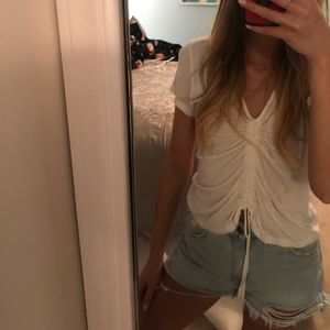 White t shirt. Medium